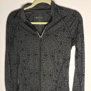 Patterned athletic pullover/ quarter zip